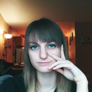 Meet your Posher, Kyra